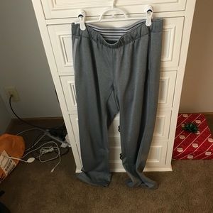 gray nike sweatpants